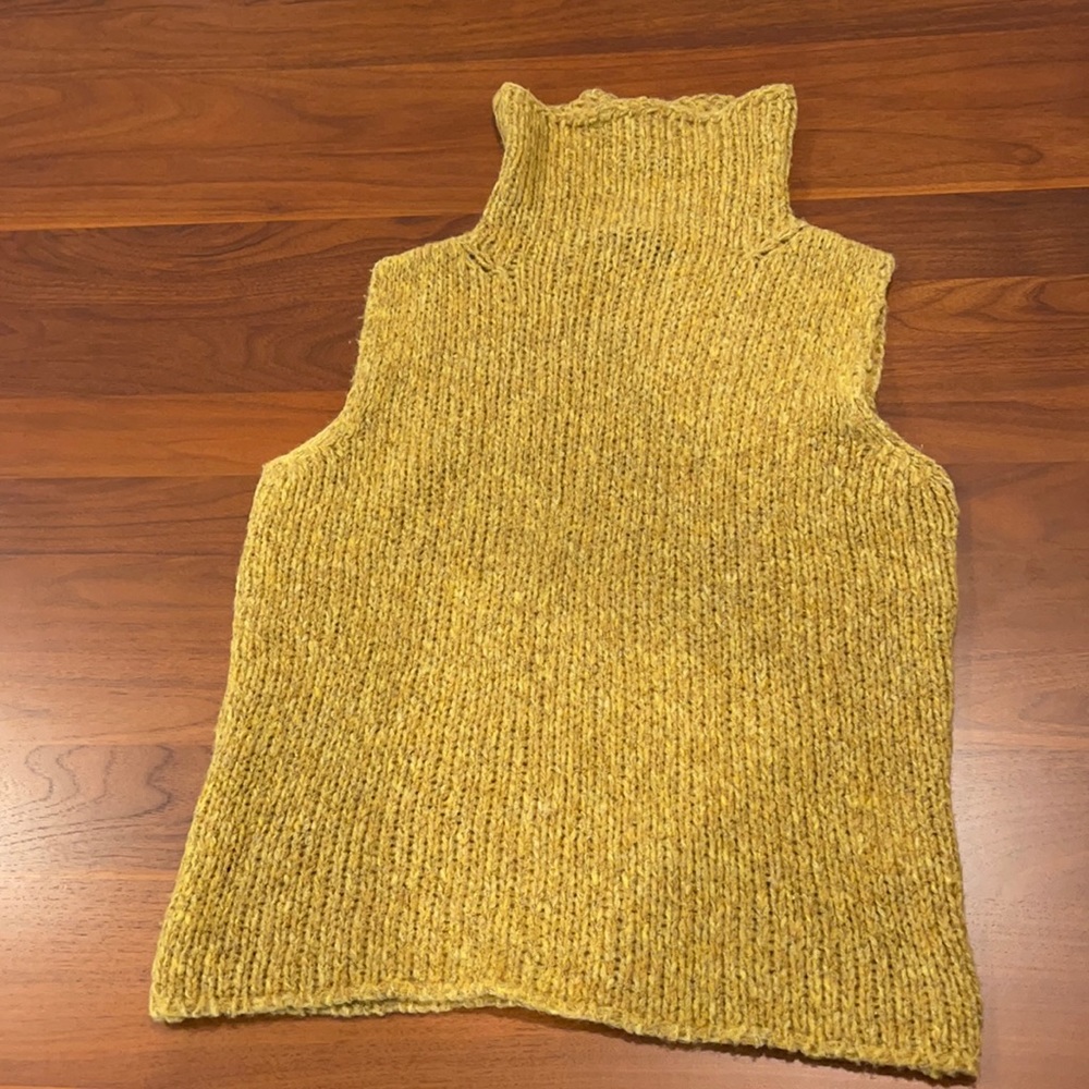 MaxMara Turtleneck Sweater Top